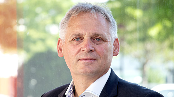 Dipl.-Ing. Roland Götz | Chief Operating Officer | LS telcom AG Dipl.-Ing. Roland Götz | Chief Operating Officer | LS telcom AG